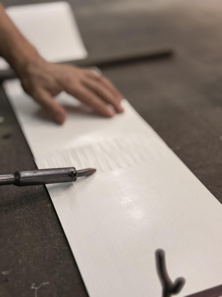 Empalme mecánico en banda transportadora industrial — Alligator y Super-Screw